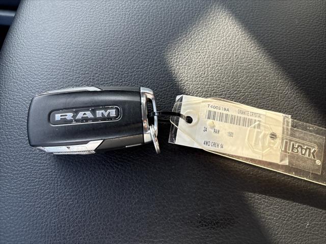 2024 Ram 1500 Big Horn Crew Cab 4x4 64 Box