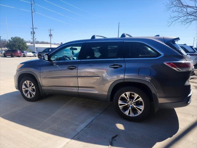 2016 Toyota Highlander LE Plus V6