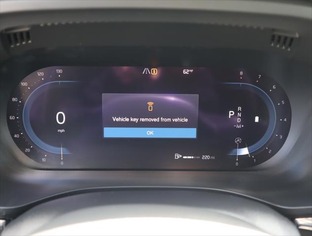 2022 Volvo XC60 B5 Momentum