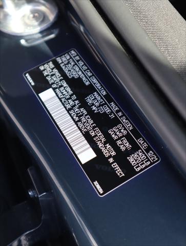 2022 Volvo XC60 B5 Momentum
