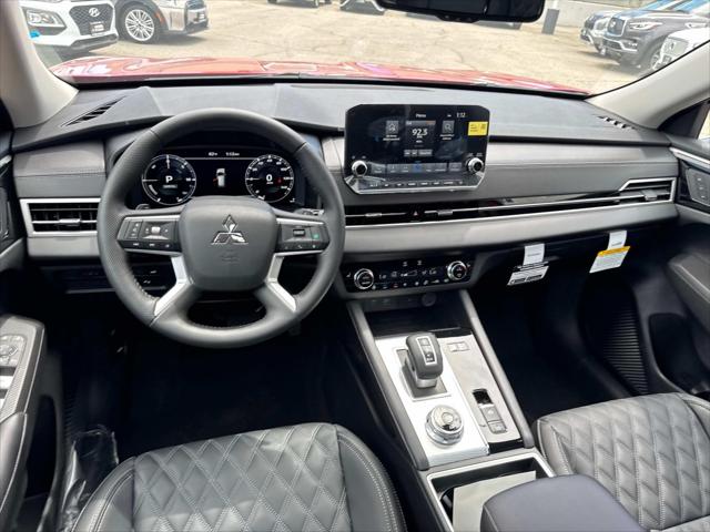 2025 Mitsubishi Outlander PHEV SEL S-AWC