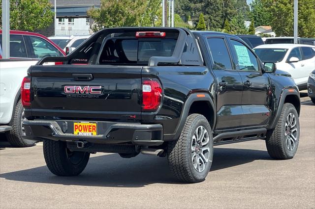 2025 GMC Canyon 4WD AT4