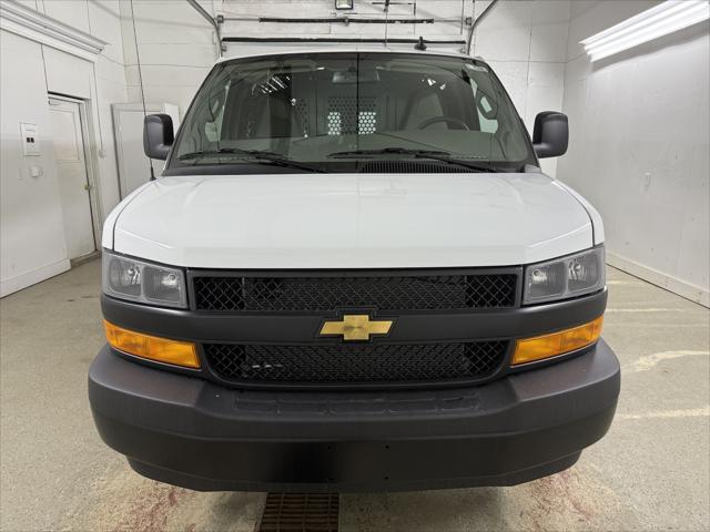 2025 Chevrolet Express Cargo Van RWD 3500 Regular Wheelbase WT