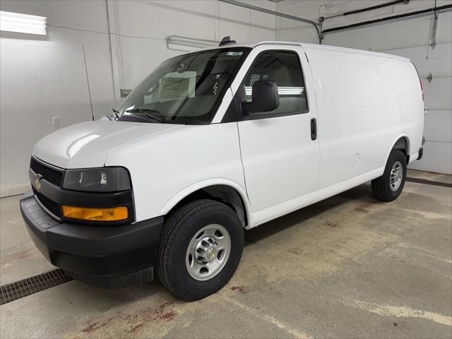 2025 Chevrolet Express Cargo Van RWD 3500 Regular Wheelbase WT