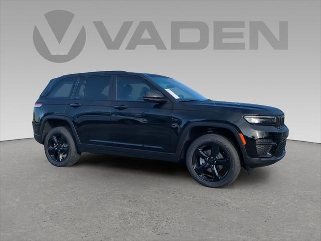 2025 Jeep Grand Cherokee GRAND CHEROKEE ALTITUDE 4X4