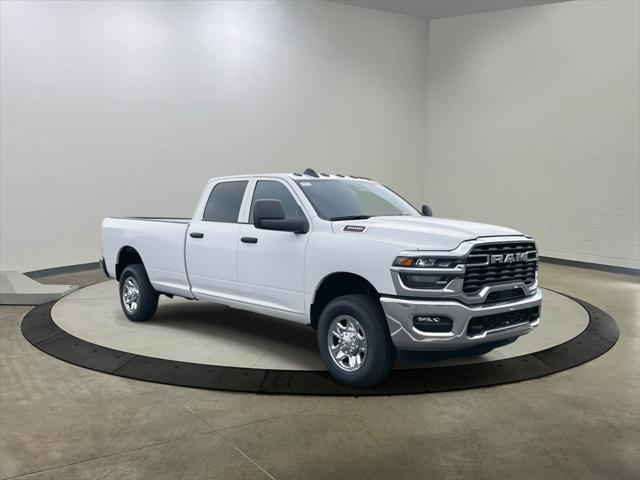 2025 RAM Ram 3500 RAM 3500 TRADESMAN CREW CAB 4X4 8 BOX