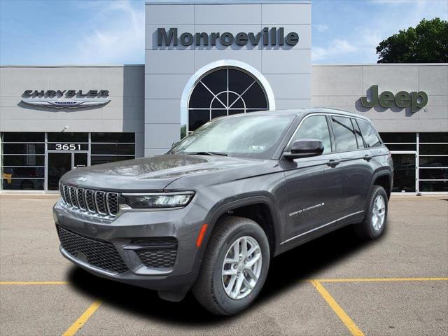2025 Jeep Grand Cherokee GRAND CHEROKEE LAREDO X 4X4