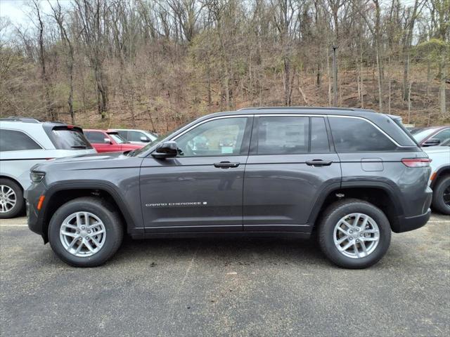 2025 Jeep Grand Cherokee GRAND CHEROKEE LAREDO X 4X4