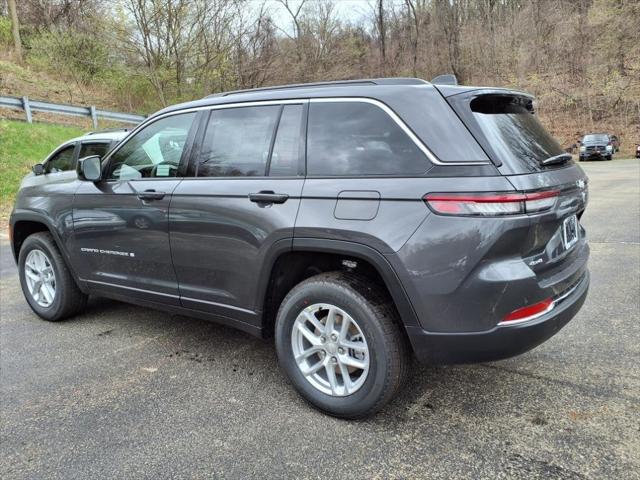 2025 Jeep Grand Cherokee GRAND CHEROKEE LAREDO X 4X4