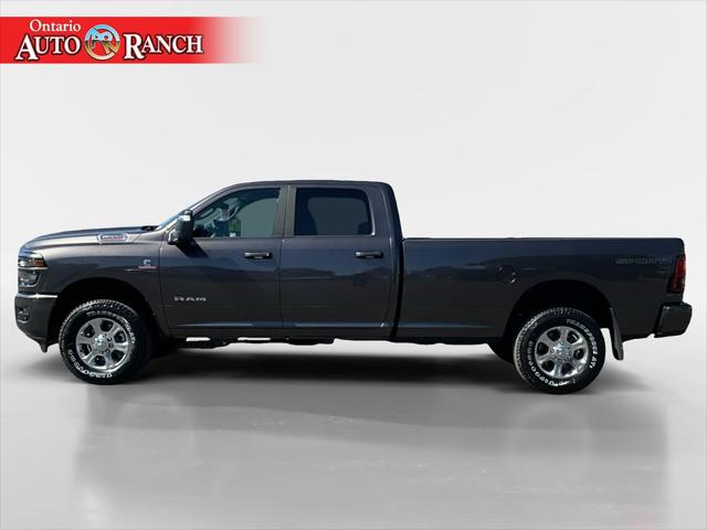 2025 RAM Ram 3500 RAM 3500 BIG HORN CREW CAB 4X4 8 BOX 2025 RAM Ram 3500 RAM 3500 BIG HORN CREW CAB 4X4 8 BOX