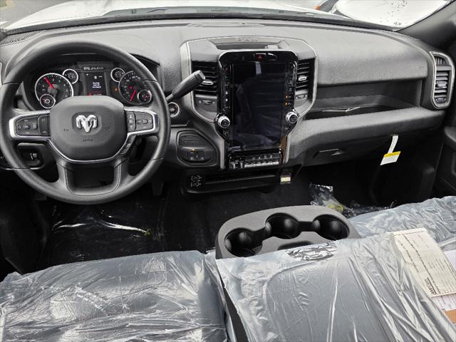 2025 RAM Ram 2500 RAM 2500 TRADESMAN CREW CAB 4X4 8 BOX