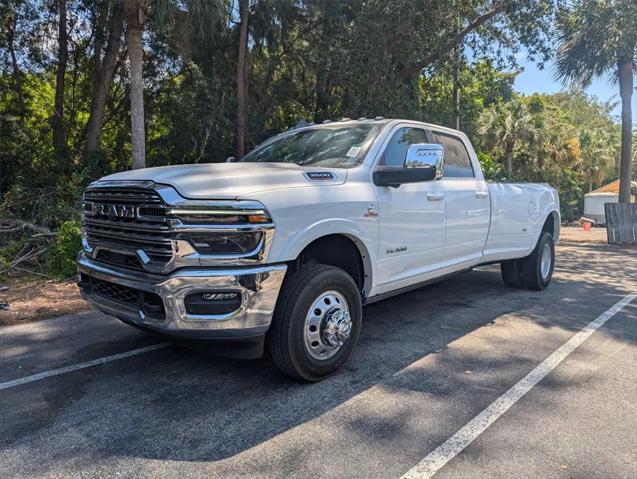 2025 RAM Ram 3500 RAM 3500 LIMITED LONGHORN CREW CAB 4X4 8 BOX