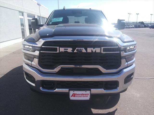 2025 RAM Ram 3500 RAM 3500 BIG HORN CREW CAB 4X4 8 BOX