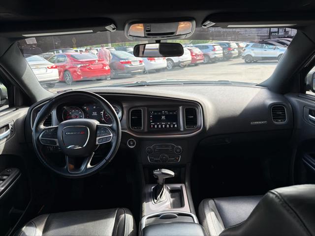 2022 Dodge Charger SXT RWD
