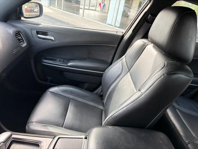 2022 Dodge Charger SXT RWD
