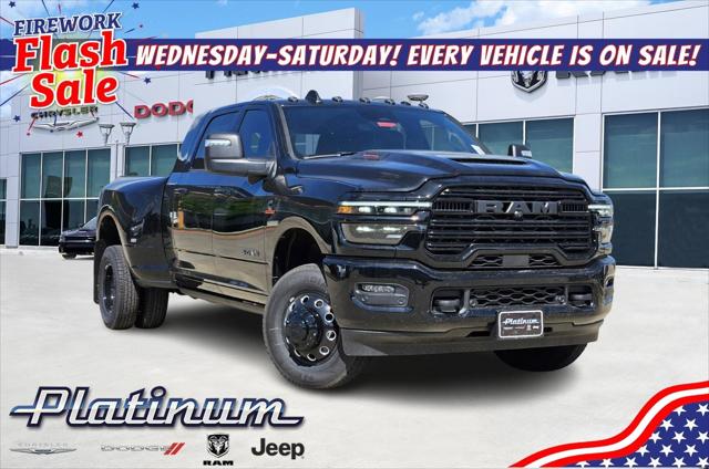 2025 RAM Ram 3500 RAM 3500 LARAMIE MEGA CAB 4X4 64 BOX