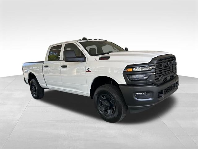 2025 RAM Ram 3500 RAM 3500 TRADESMAN CREW CAB 4X4 64 BOX