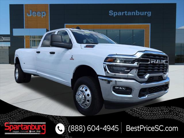 2025 RAM Ram 3500 RAM 3500 TRADESMAN CREW CAB 4X4 8 BOX