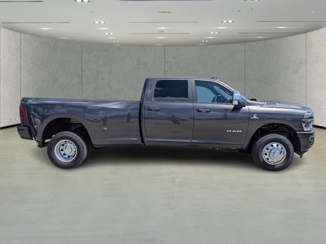 2025 RAM Ram 3500 RAM 3500 LARAMIE CREW CAB 4X4 8 BOX