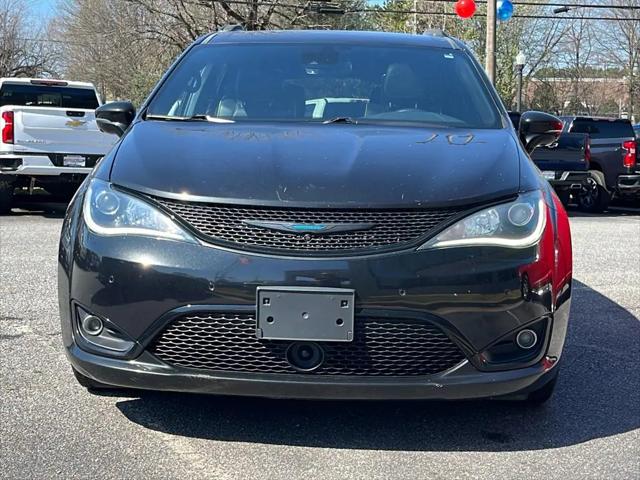 2020 Chrysler Pacifica Hybrid Limited