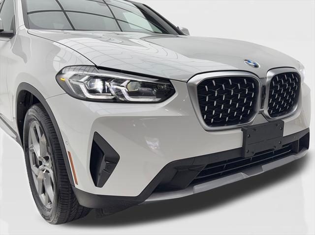 2024 BMW X4 xDrive30i