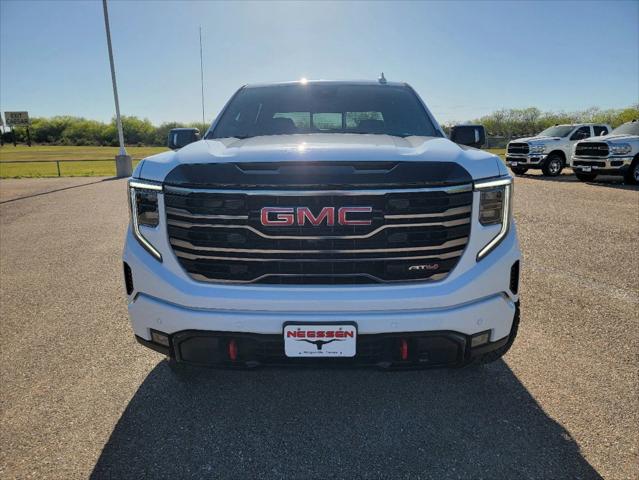 2025 GMC Sierra 1500 4WD Crew Cab Standard Box AT4