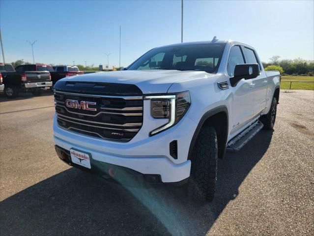 2025 GMC Sierra 1500 4WD Crew Cab Standard Box AT4