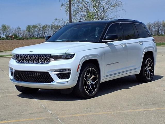 2022 Jeep Grand Cherokee Summit Reserve