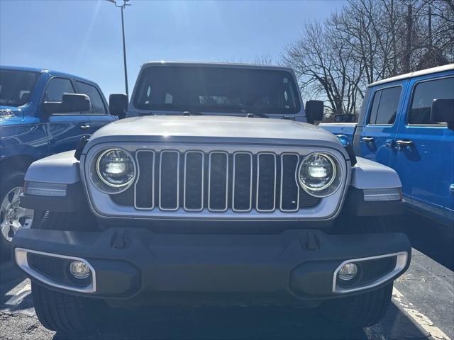 2024 Jeep Wrangler 4-Door Sahara 4x4