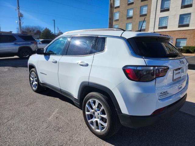 2024 Jeep Compass Latitude Lux FWD