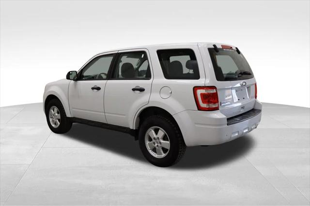 2011 Ford Escape XLS