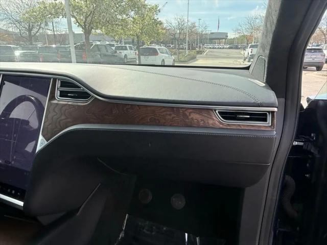 2016 Tesla Model X 75D