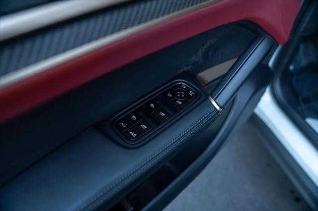 2025 Porsche Cayenne Cayenne