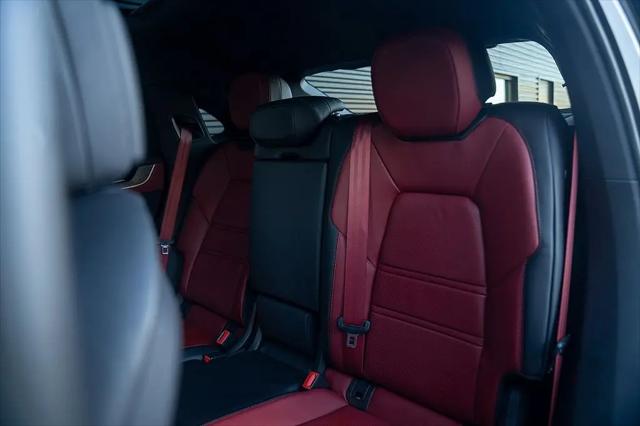2025 Porsche Cayenne Cayenne