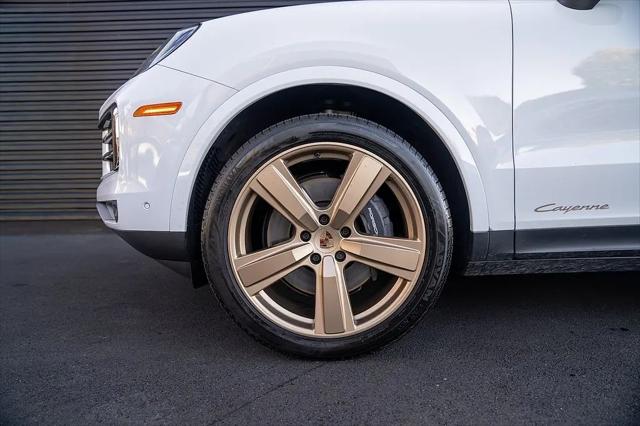 2025 Porsche Cayenne Cayenne