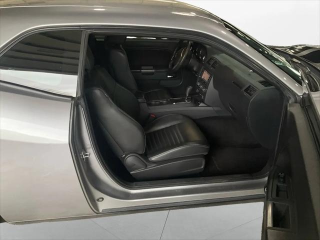 2014 Dodge Challenger R/T Plus