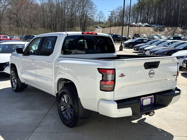 2025 Nissan Frontier Crew Cab SV 4x4