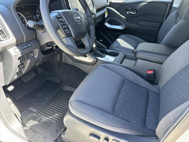 2025 Nissan Frontier Crew Cab SV 4x4