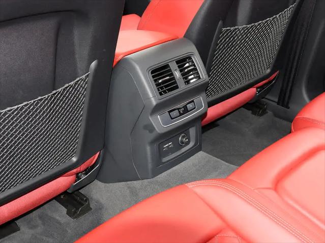 2022 Audi SQ5 Sportback Premium Plus TFSI quattro Tiptronic