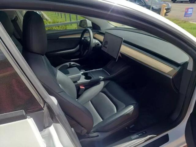 2022 Tesla Model 3 Long Range Dual Motor All-Wheel Drive