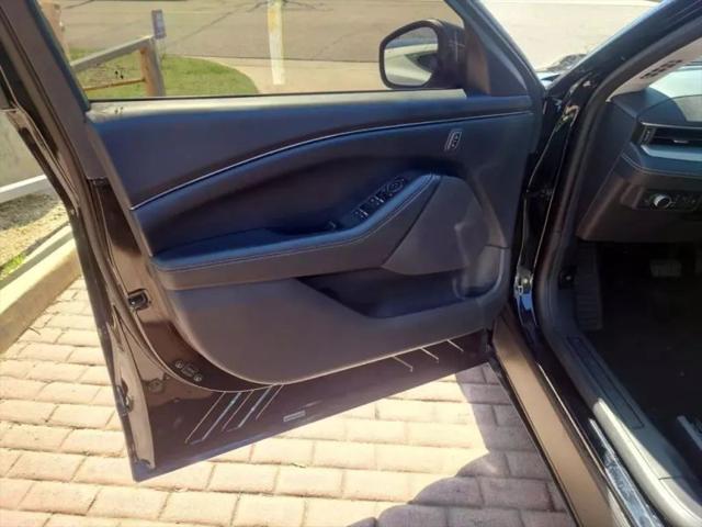 2022 Ford Mustang Mach-E Select