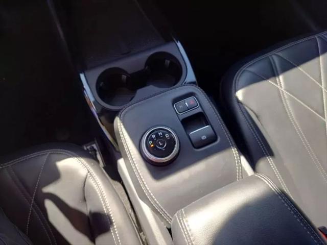 2022 Ford Mustang Mach-E Select