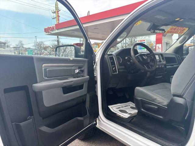 2017 Ram 1500 Tradesman Regular Cab 4x4 8' Box