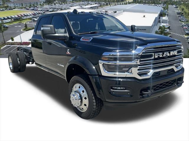2025 RAM Ram 5500 Chassis Cab RAM 5500 BIG HORN CHASSIS CREW CAB 4X4 84 CA