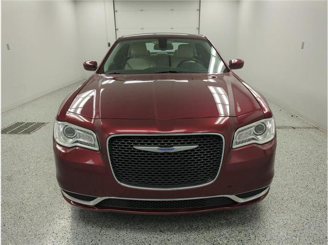 2019 Chrysler 300 Touring L