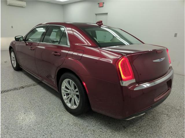 2019 Chrysler 300 Touring L