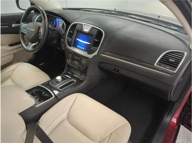 2019 Chrysler 300 Touring L