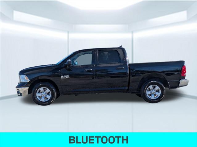2022 RAM 1500 Classic SLT Crew Cab 4x2 57 Box