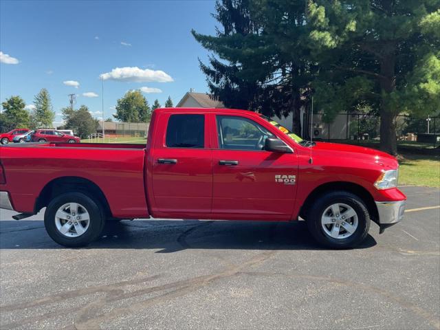 2024 RAM 1500 Classic SLT Quad Cab 4x4 64 Box