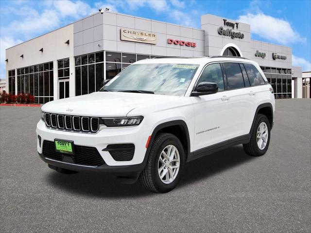 2025 Jeep Grand Cherokee GRAND CHEROKEE LAREDO X 4X2